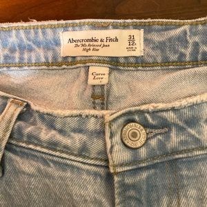 90s Curve Love Baggy Jeans